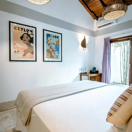Saltasia Boutique Beach Villa Mirissa Exterior photo